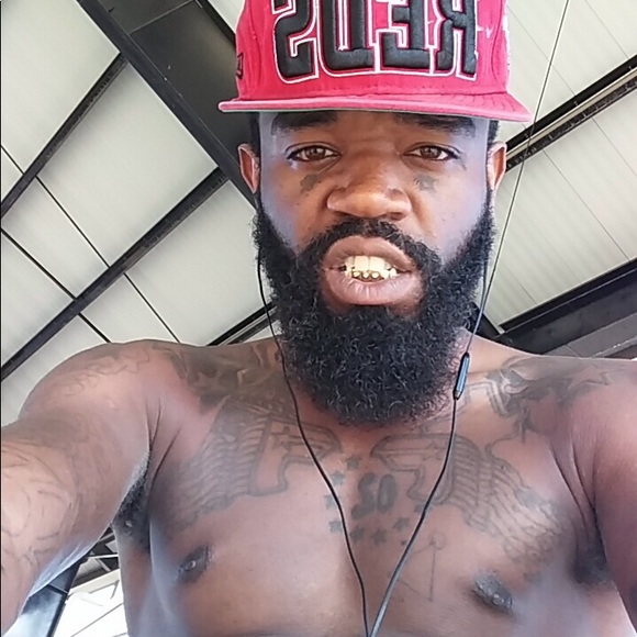 Meet your Posher, Christopher - Picture 7 of 7